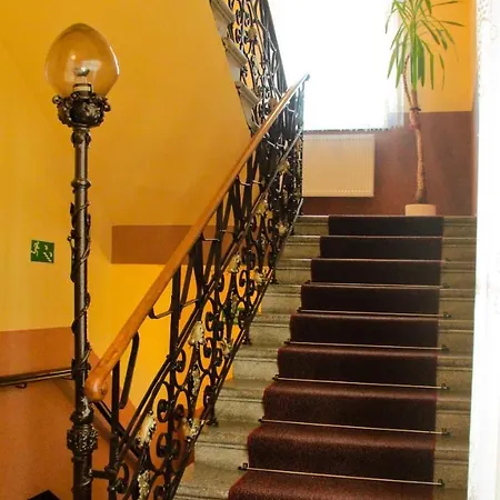 Hotel apartamentowy Cmc Putex