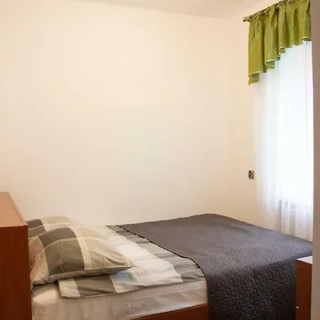 Hotel apartamentowy Cmc Putex